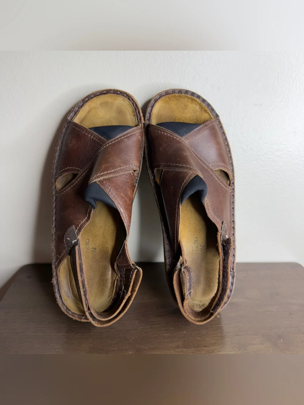 Naot good preowned